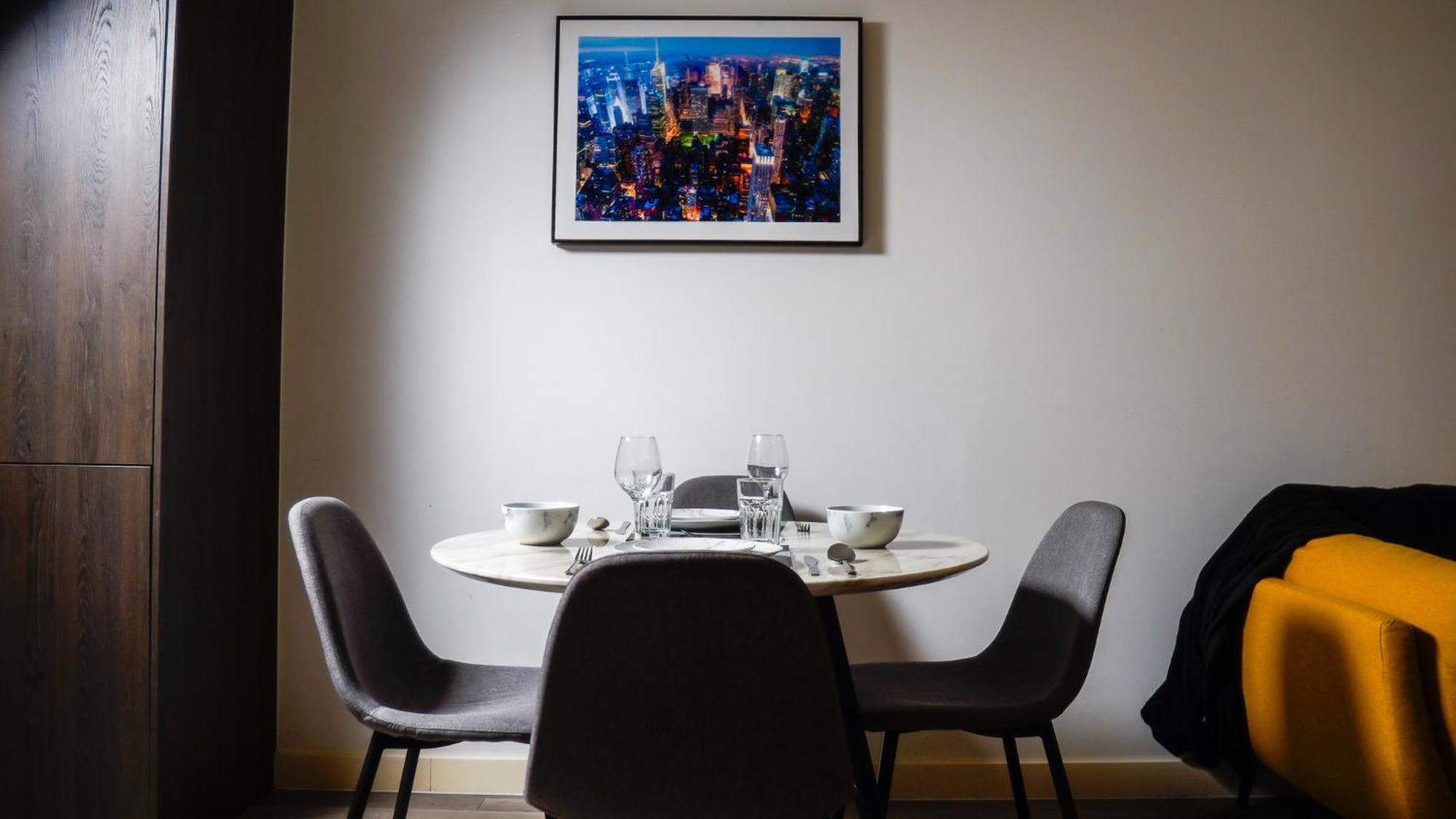 Manchester City Centre Apt With Balcony & Free Parking - Including Free 1-Hour Late Check-Out For Bookings On The 29Th 31St May, Justeat Voucher For 2-Night Stays Minimum! Dış mekan fotoğraf