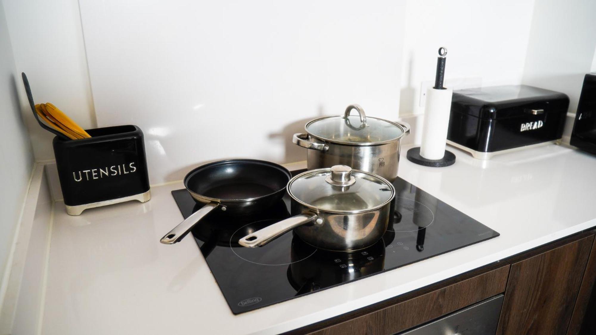 Manchester City Centre Apt With Balcony & Free Parking - Including Free 1-Hour Late Check-Out For Bookings On The 29Th 31St May, Justeat Voucher For 2-Night Stays Minimum! Dış mekan fotoğraf