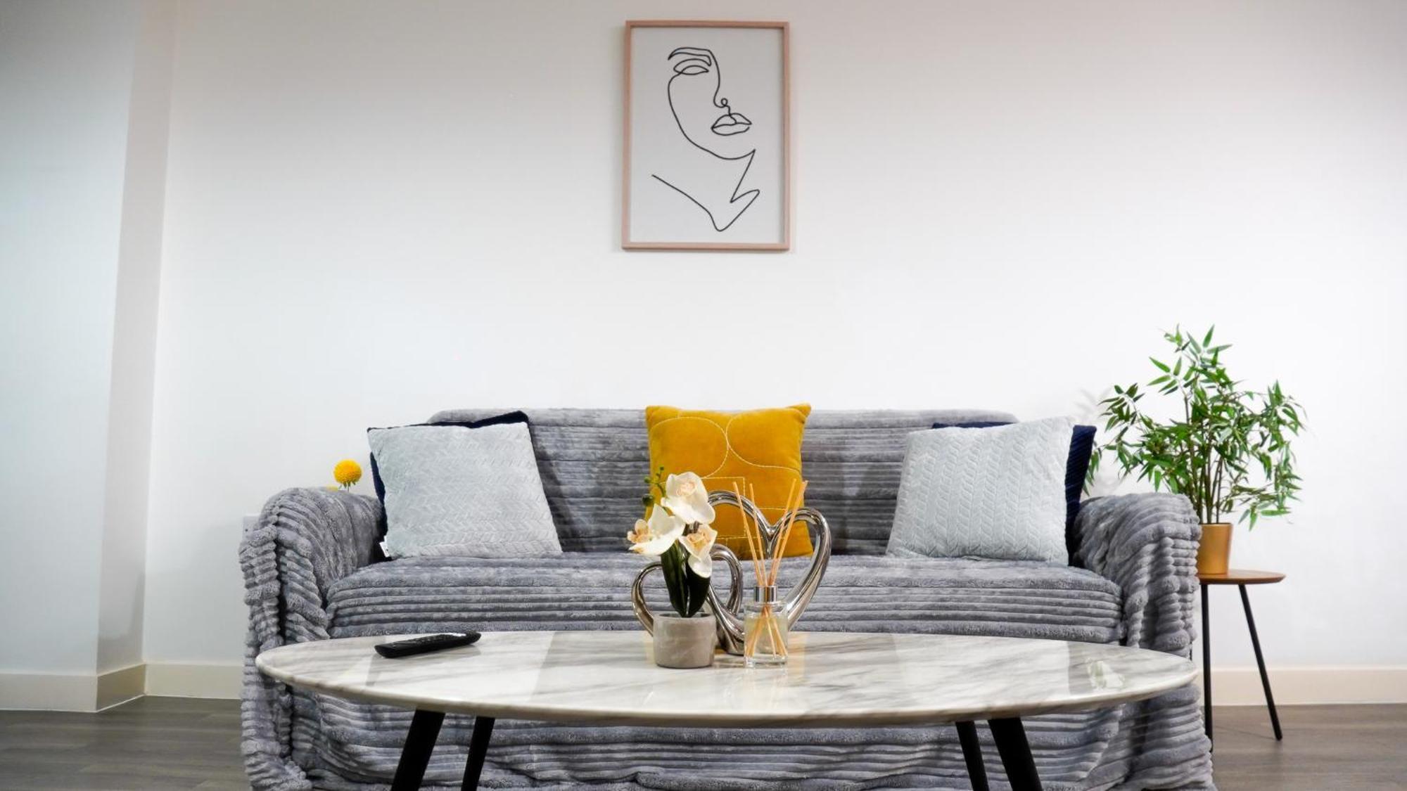 Manchester City Centre Apt With Balcony & Free Parking - Including Free 1-Hour Late Check-Out For Bookings On The 29Th 31St May, Justeat Voucher For 2-Night Stays Minimum! Dış mekan fotoğraf