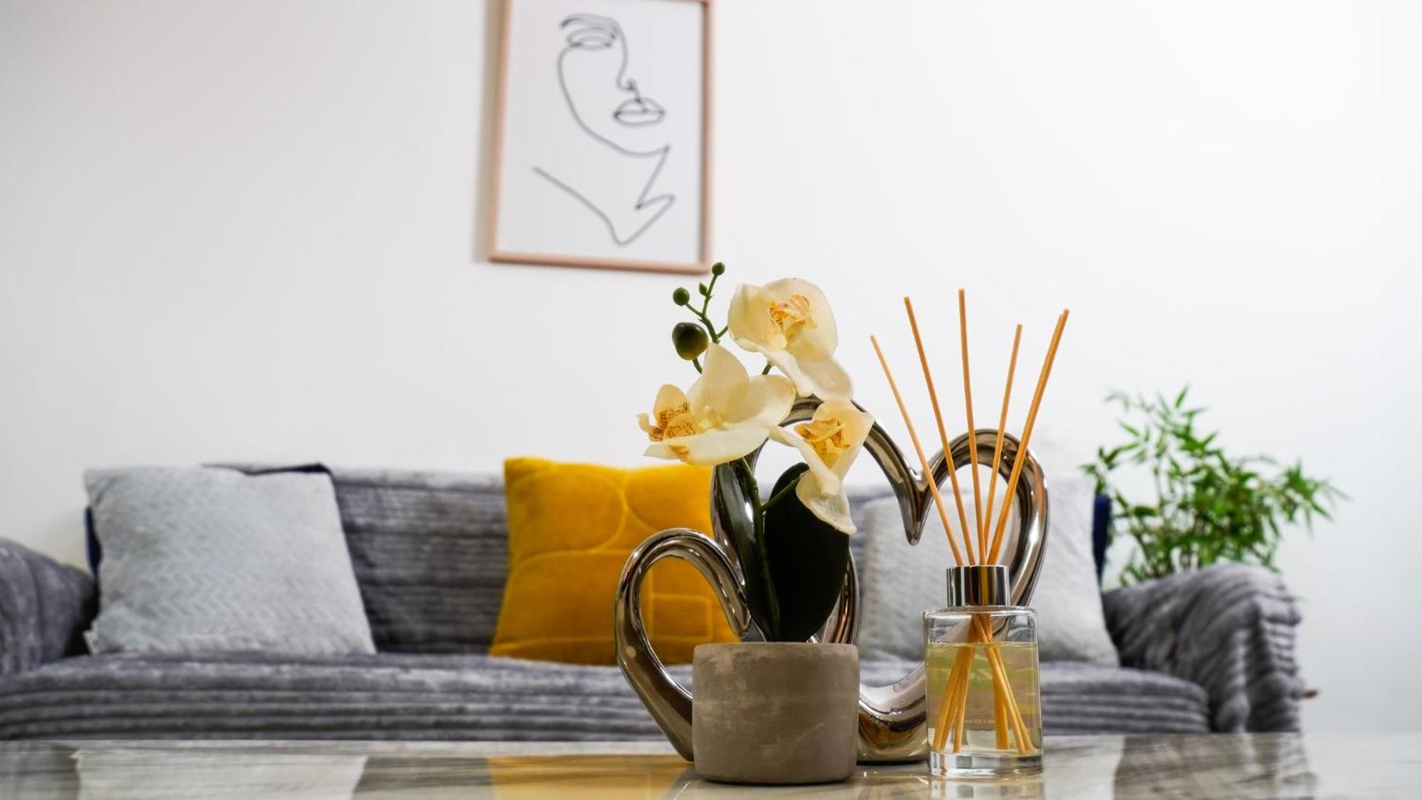 Manchester City Centre Apt With Balcony & Free Parking - Including Free 1-Hour Late Check-Out For Bookings On The 29Th 31St May, Justeat Voucher For 2-Night Stays Minimum! Dış mekan fotoğraf